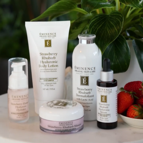 Strawberry Rhubarb Masque